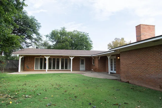 $285,000 | 1209 Dallas, Plainview, TX 79072