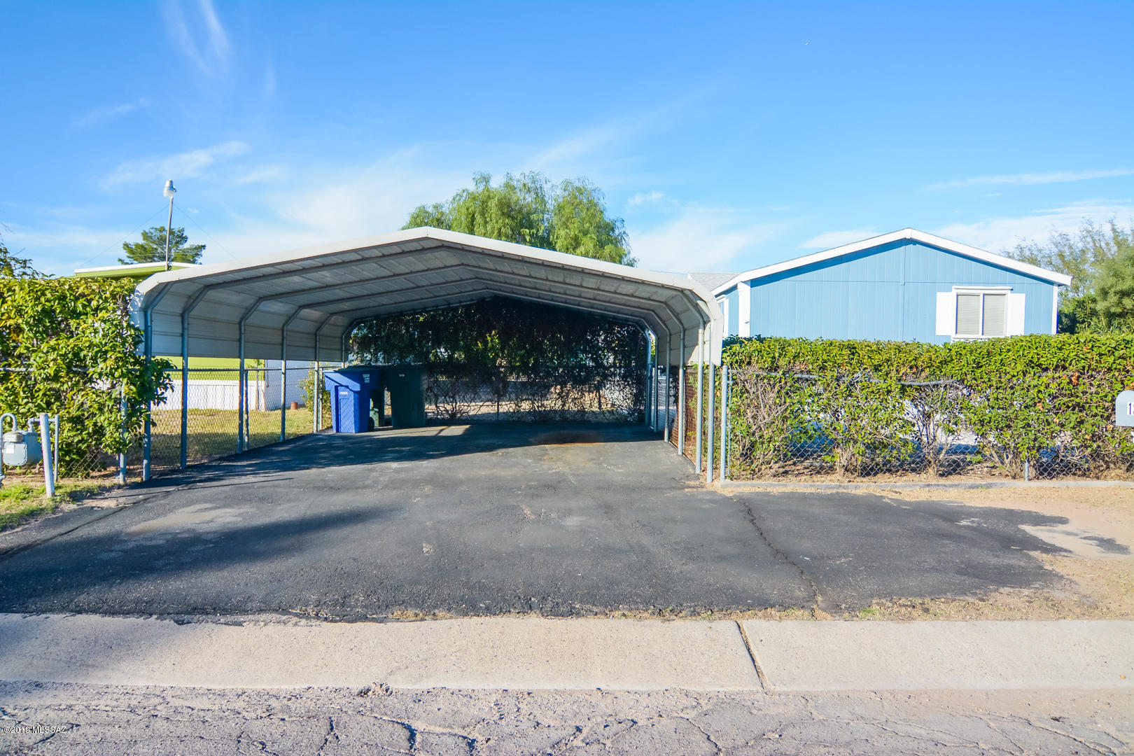 1351 East Ginter Road Tucson, AZ 85706 - Photo 2 of 24 Gallery Image 2