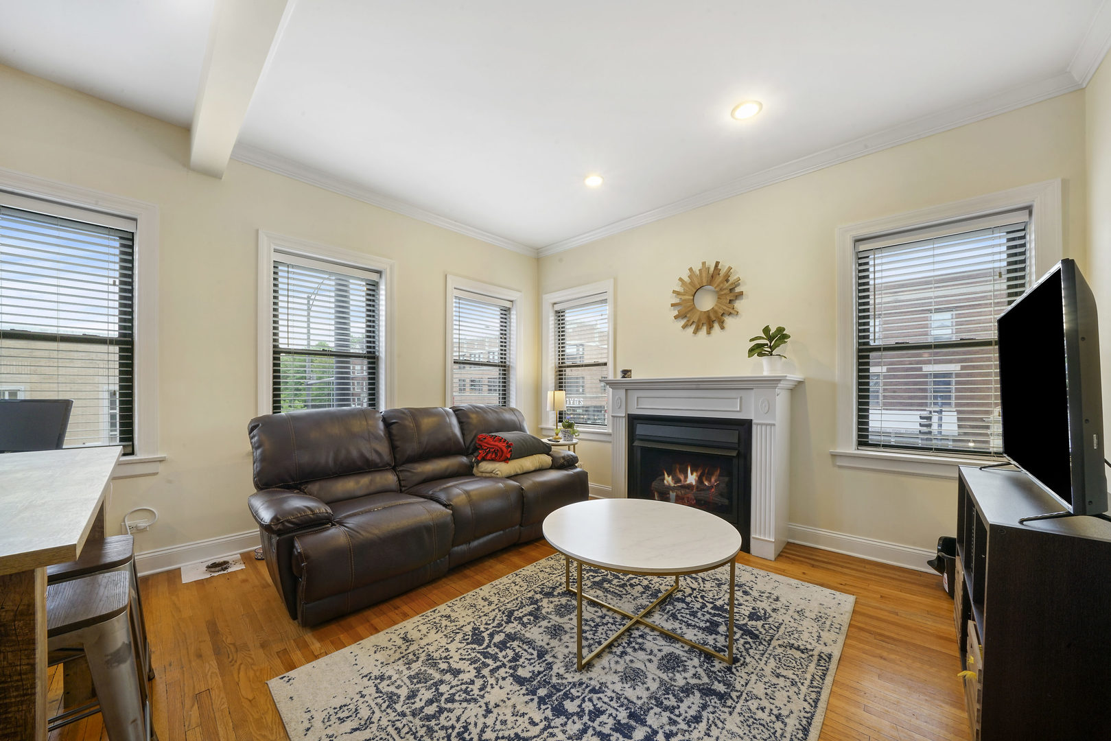 1344 West Irving Park Road, Unit 2S Chicago, IL 60613 - Photo 2 of 27