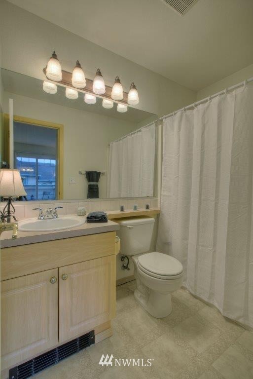 821 Sunset Boulevard Northeast, Unit B2 Renton, WA 98056 - Photo 15 of 18 Gallery Image 15