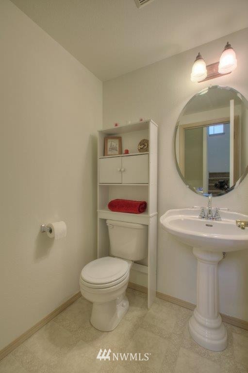 821 Sunset Boulevard Northeast, Unit B2 Renton, WA 98056 - Photo 16 of 18 Gallery Image 16