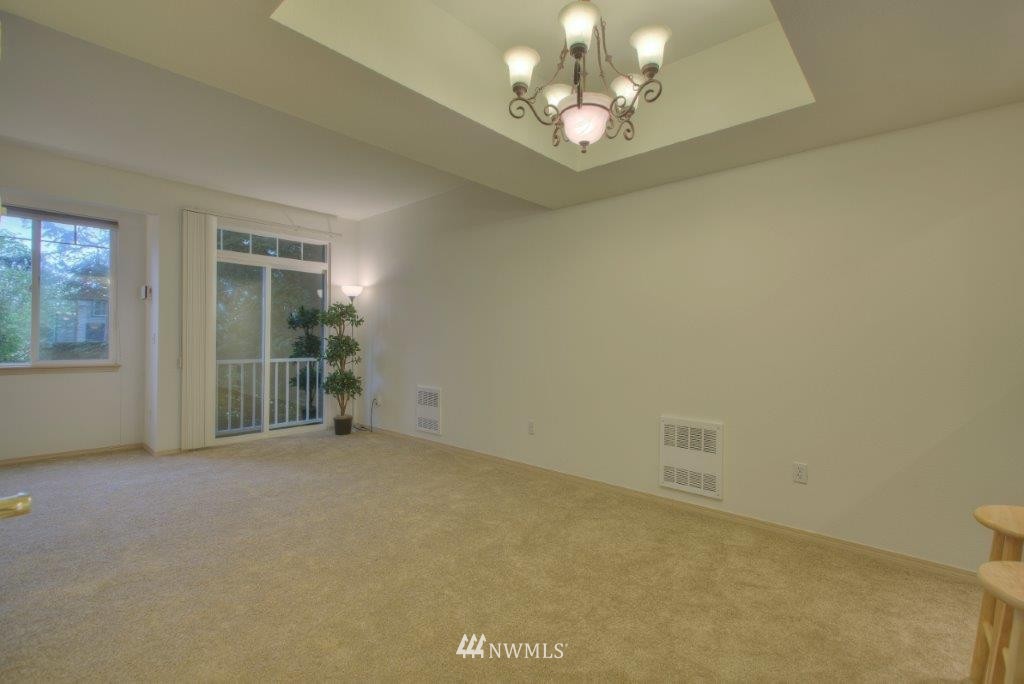 821 Sunset Boulevard Northeast, Unit B2 Renton, WA 98056 - Photo 10 of 18 Gallery Image 10
