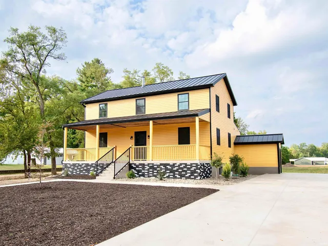 $489,000 | 115 East Wolcott Street, Wolcottville, IN 46795