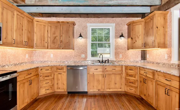 $469,000 | 115 East Wolcott Street, Wolcottville, IN 46795