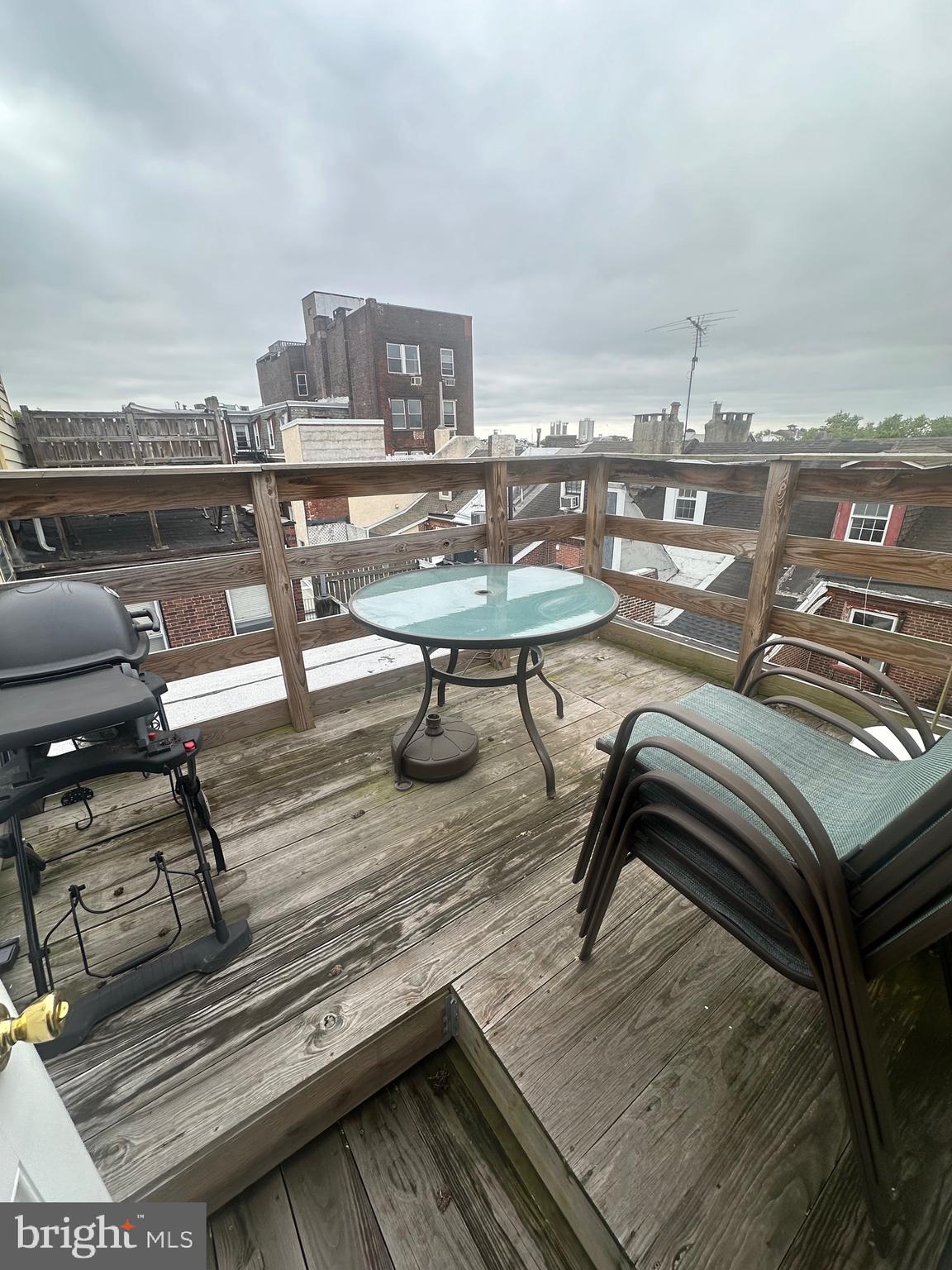 1014 Clinton Street, Unit 2R Philadelphia, PA 19107 - Photo 3 of 16 a living room with furniture
