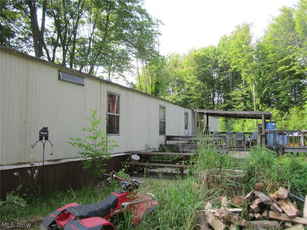 1928 Middle Road Pierpont, OH 44082 - Photo 4 of 5