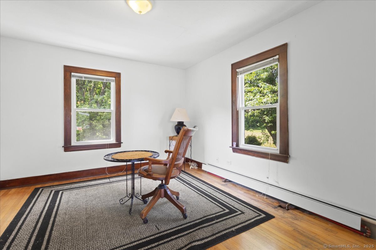 143 Bridge Street East Windsor, CT 06088 - Photo 12 of 37