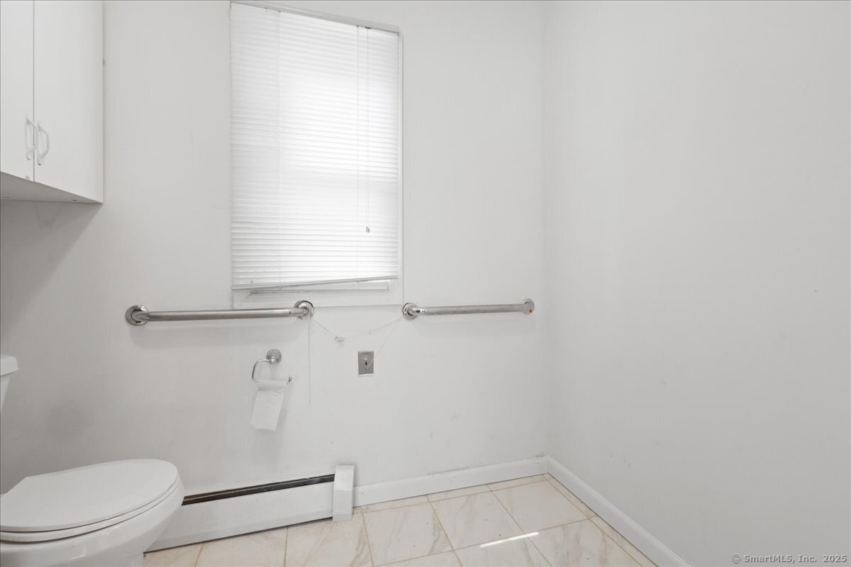 143 Bridge Street East Windsor, CT 06088 - Photo 27 of 37