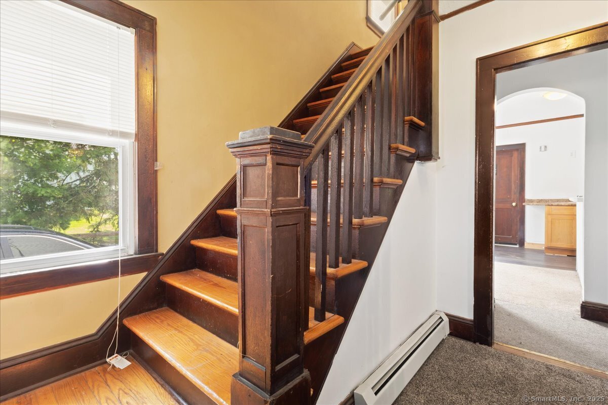 143 Bridge Street East Windsor, CT 06088 - Photo 29 of 37