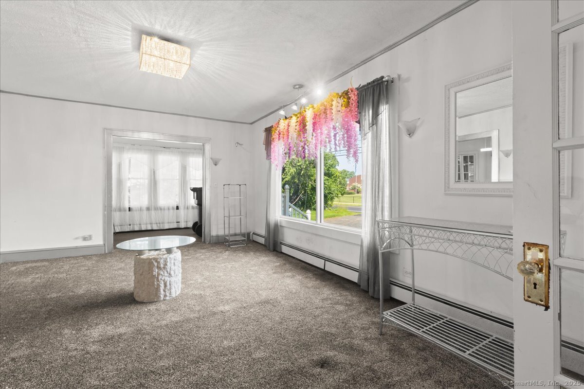 143 Bridge Street East Windsor, CT 06088 - Photo 32 of 37