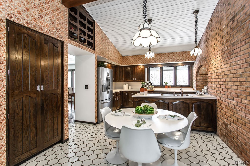 17 Quaker Hill Road DeWitt, NY 13224 - Photo 13 of 50 Stunning eat-in kitchen with hand painted ceramic