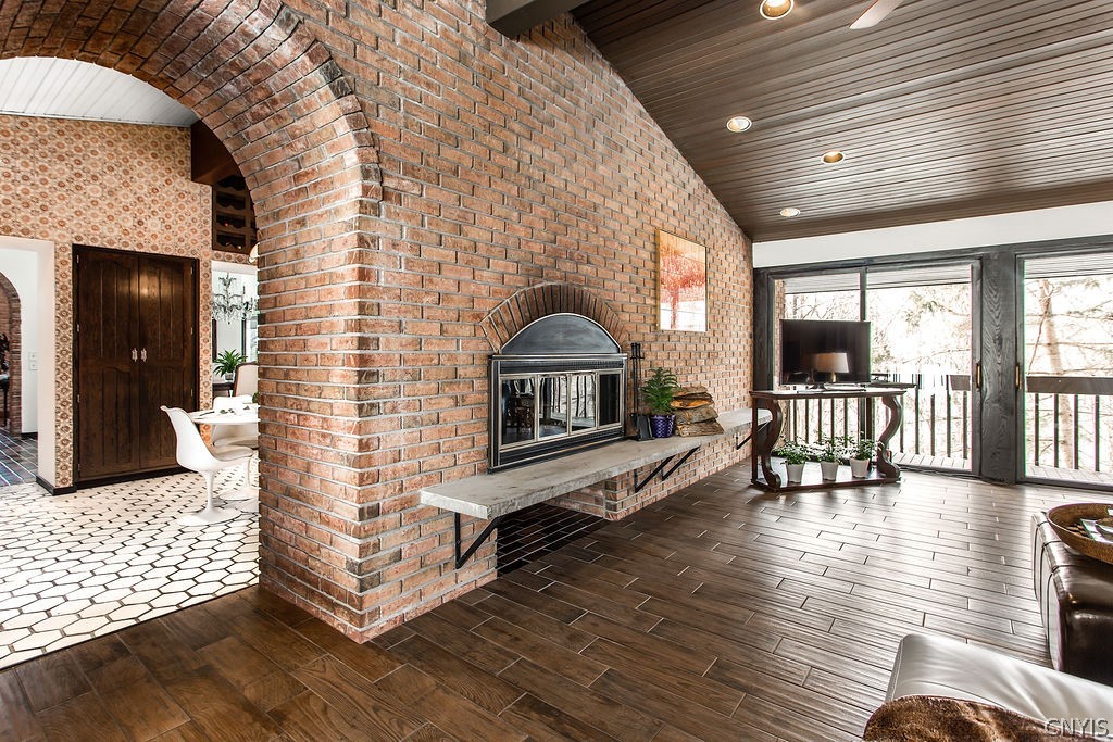 17 Quaker Hill Road DeWitt, NY 13224 - Photo 9 of 50 After dinner relax in the cozy family room with a