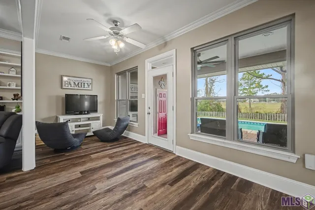 $435,000 | 26177 Whispering Pines Avenue, Denham Springs, LA 70726