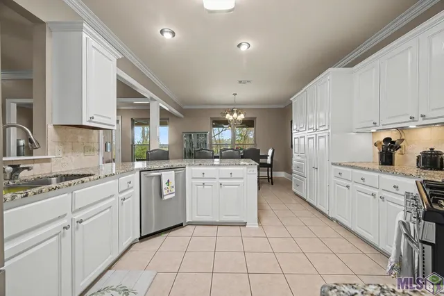 $435,000 | 26177 Whispering Pines Avenue, Denham Springs, LA 70726