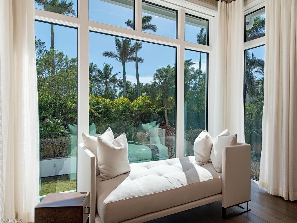 2060 Gordon Drive Naples, FL 34102 - Photo 28 of 49