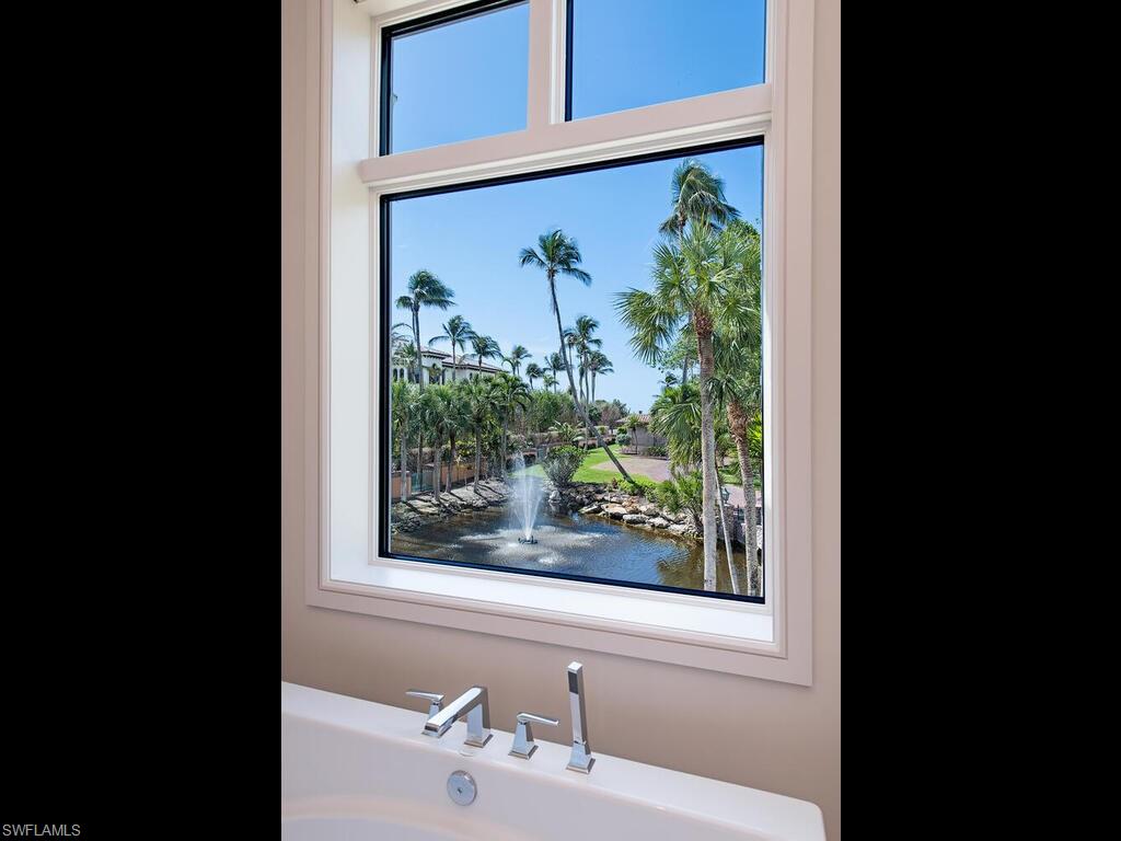 2060 Gordon Drive Naples, FL 34102 - Photo 30 of 49