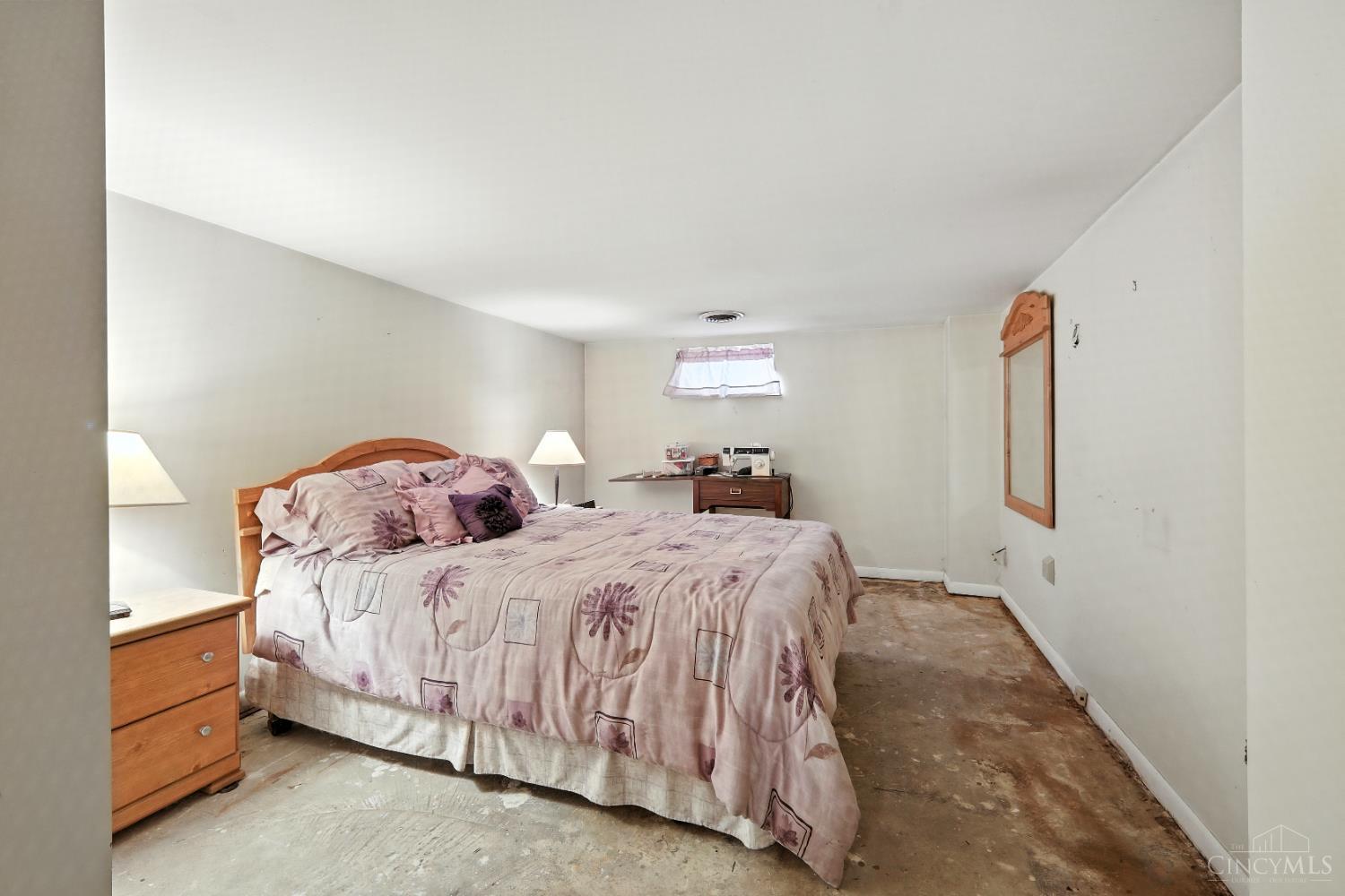 4669 Blue Jacket Road Cincinnati, OH 45244 - Photo 17 of 31 Gallery Image 17