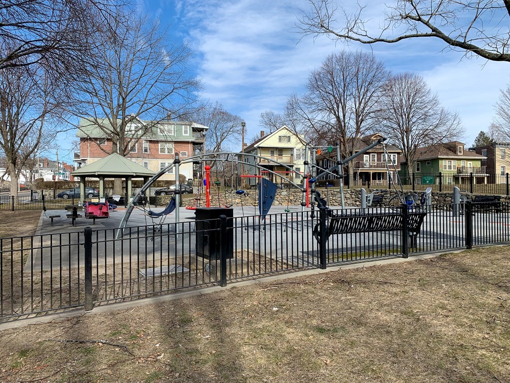 80 Winthrop Street, Unit 2 Boston, MA 02119 - Photo 16 of 18