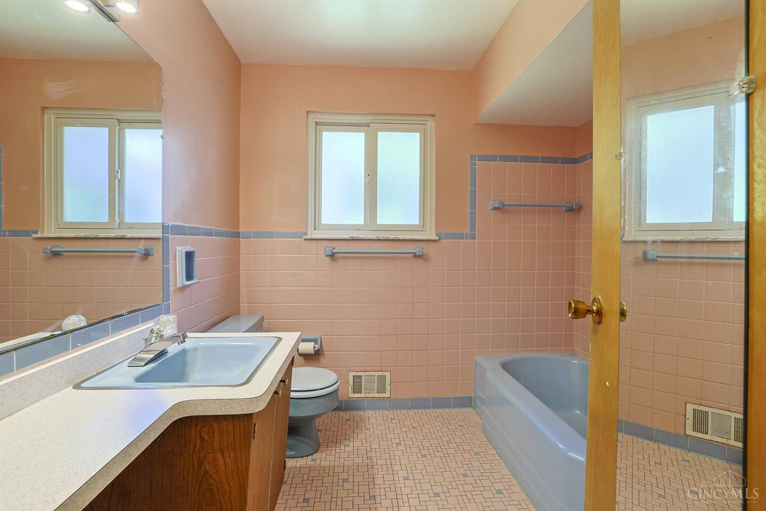 724 Pine Ridge Road Milford, OH 45150 - Photo 23 of 36