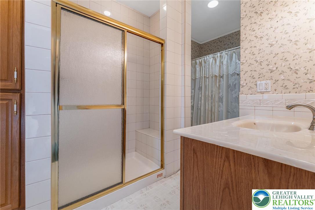 3884 Route 212 Springfield Twp Pa Riegelsville, PA 18077 - Photo 20 of 33