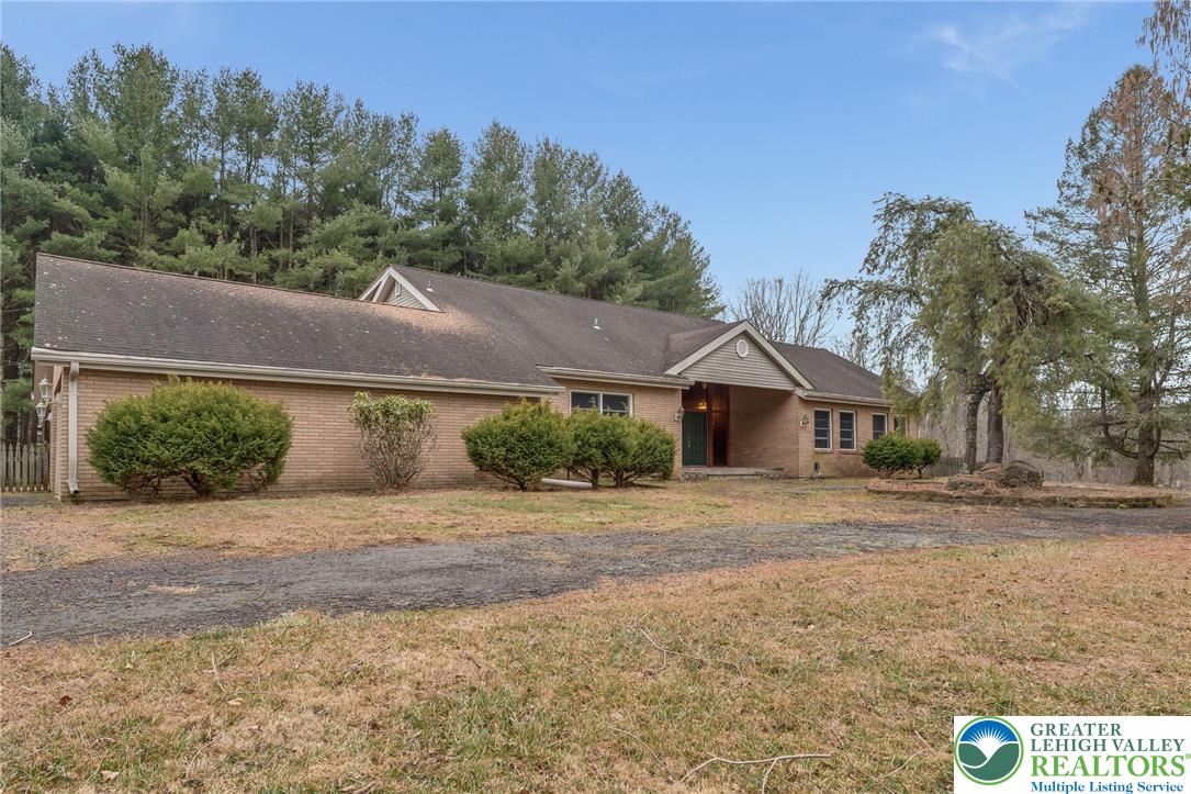 3884 Route 212 Springfield Twp Pa Riegelsville, PA 18077 - Photo 3 of 33