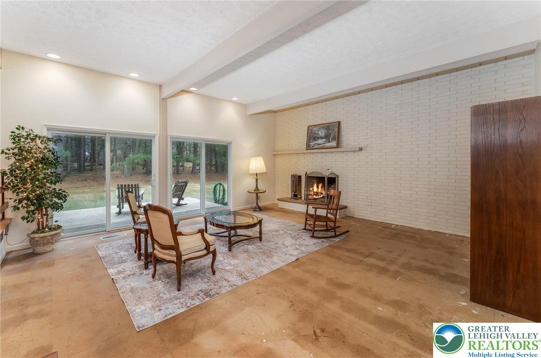 3884 Route 212 Springfield Twp Pa Riegelsville, PA 18077 - Photo 8 of 33