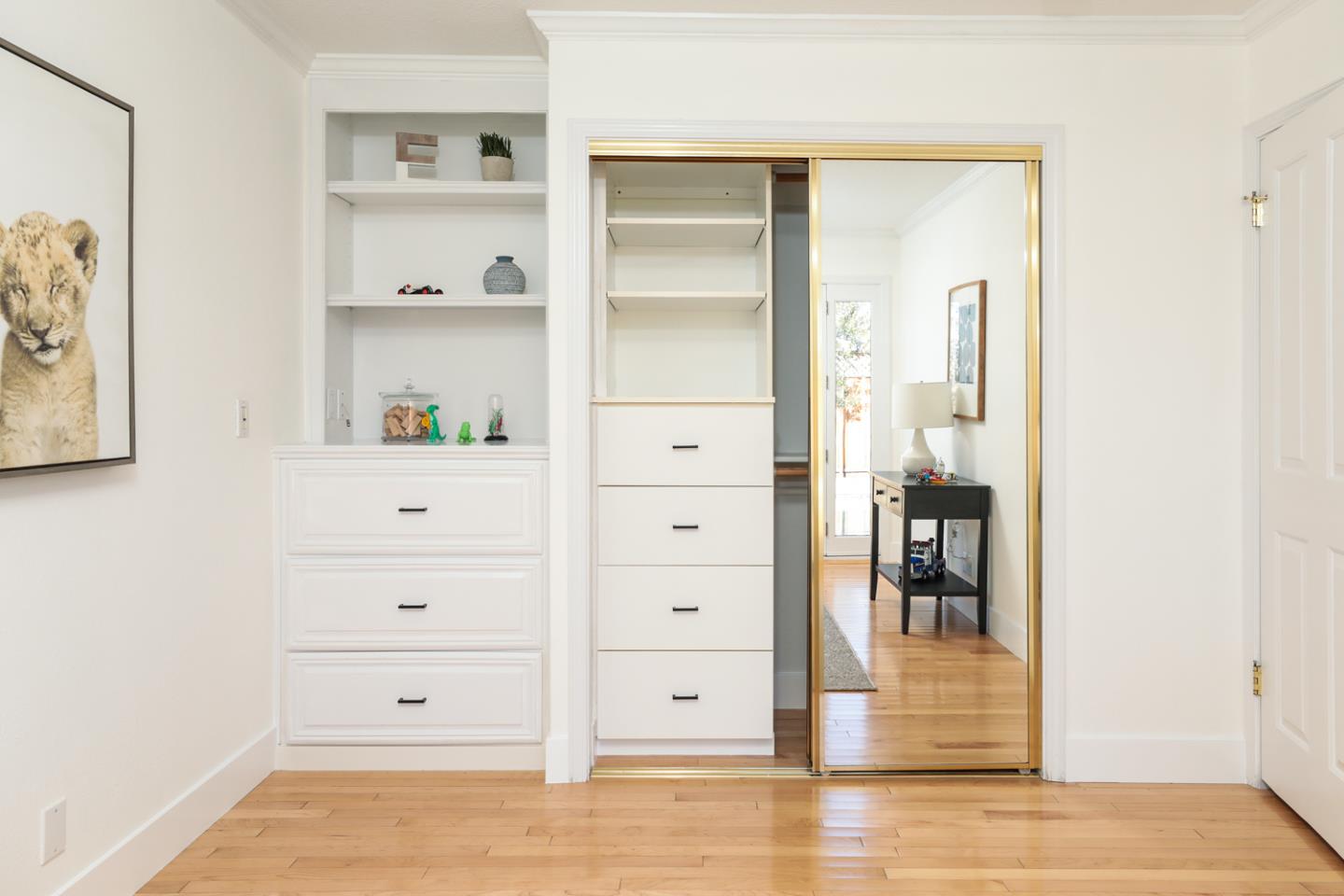 735 Ashbourne Drive Sunnyvale, CA 94087 - Photo 12 of 25 a view of an empty room