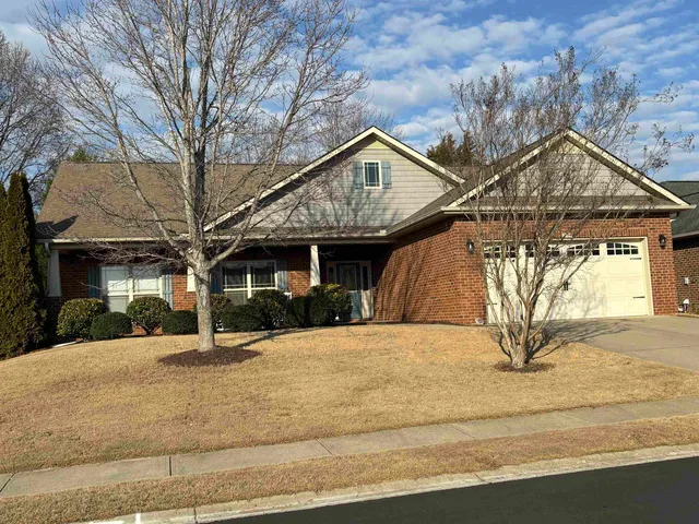 $329,900 | 847 Bayshore Lane, Moore, SC 29369