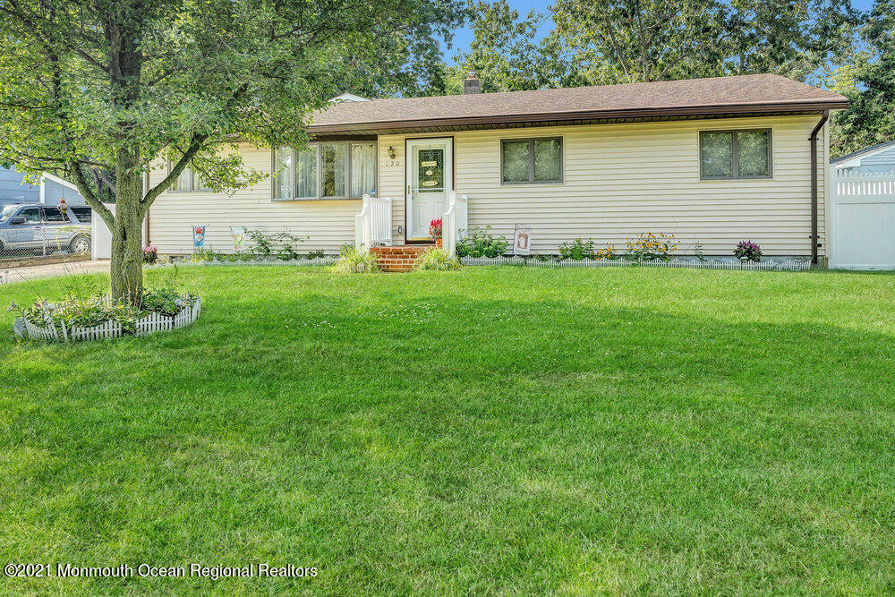 120 Stephan Road Brick, NJ 08724 - Photo 3 of 46 003_dsc04487_1_copy