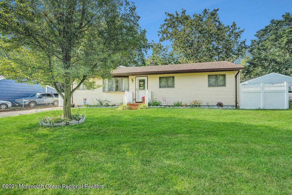 120 Stephan Road Brick, NJ 08724 - Photo 4 of 46 004_dsc04487_1