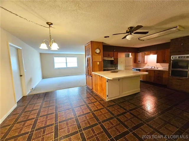 $199,900 | 612 North Maple Street, Eldon, MO 65026