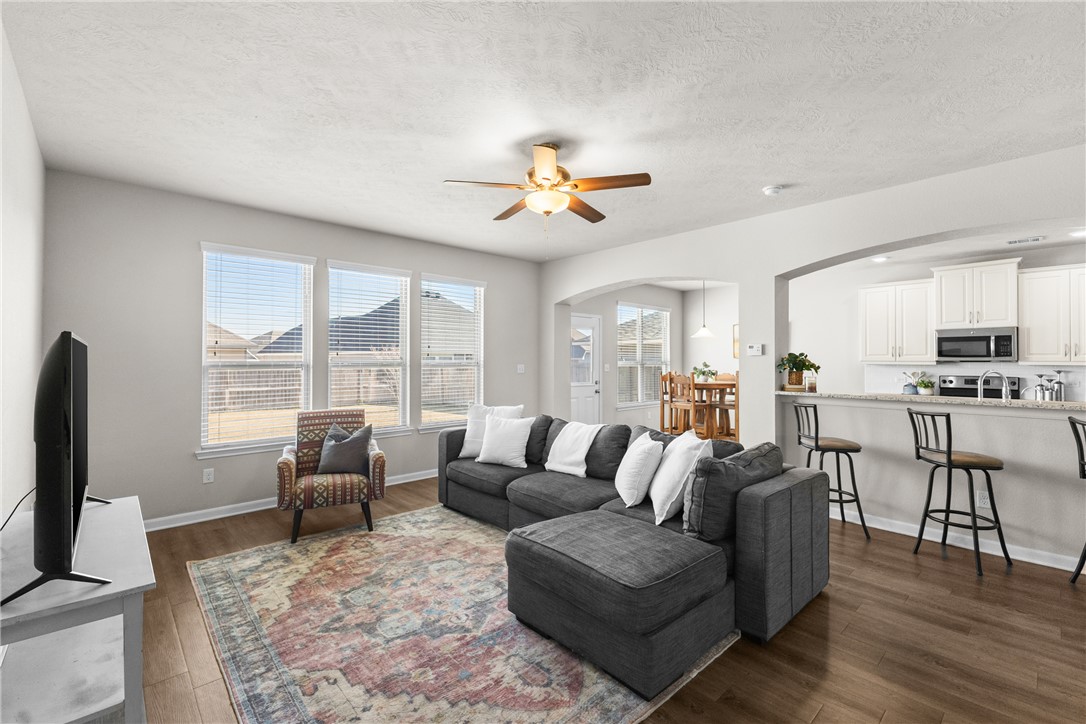 2011 Stubbs Drive Bryan, TX 77807 - Photo 3 of 30