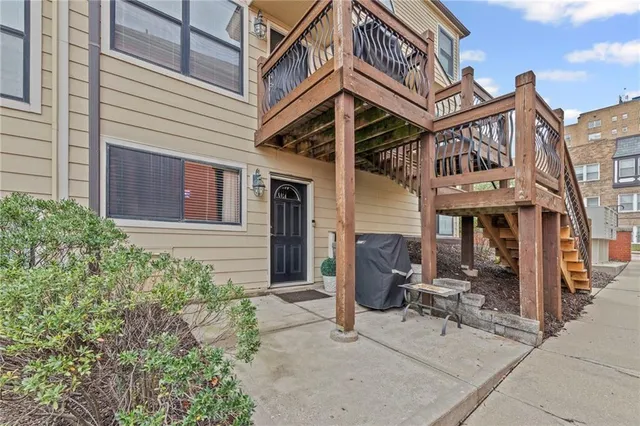 $269,900 | 536 West 10th Street, Kansas City, MO 64105