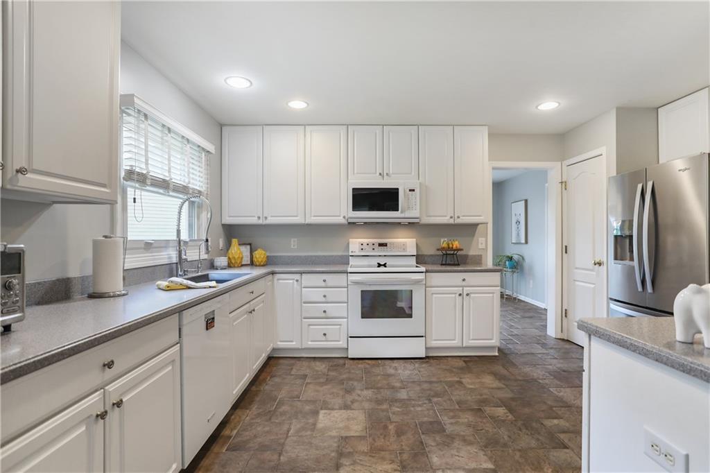 10956 Cumberland Road Fishers, IN 46037 - Photo 46 of 58 Gallery Image 46