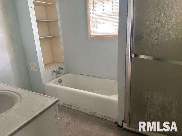 119 McCann Street Benton, IL 62812 - Photo 15 of 22