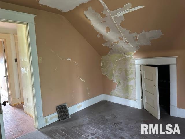 119 McCann Street Benton, IL 62812 - Photo 17 of 22