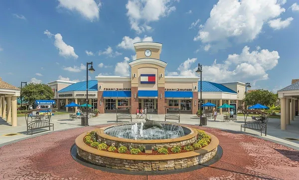 $450,000 | 546 Magnolia Terrace Drive, Columbia, SC 29209