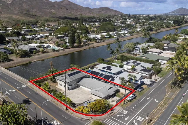 $2,300,000 | 905 Kainui Drive, Kailua, HI 96734