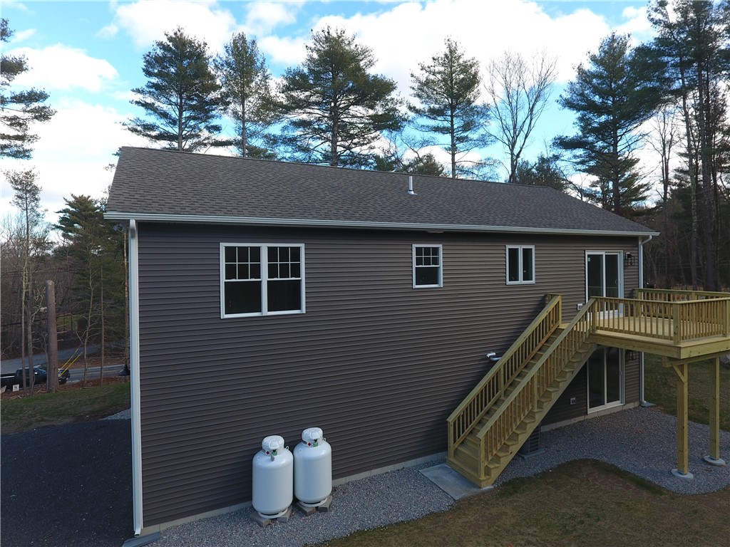 72 East Killingly Road Foster, RI 02825 - Photo 5 of 20