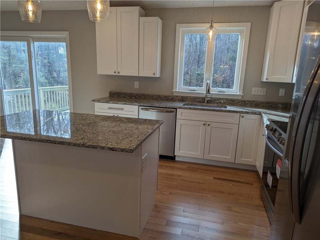 72 East Killingly Road Foster, RI 02825 - Photo 9 of 20
