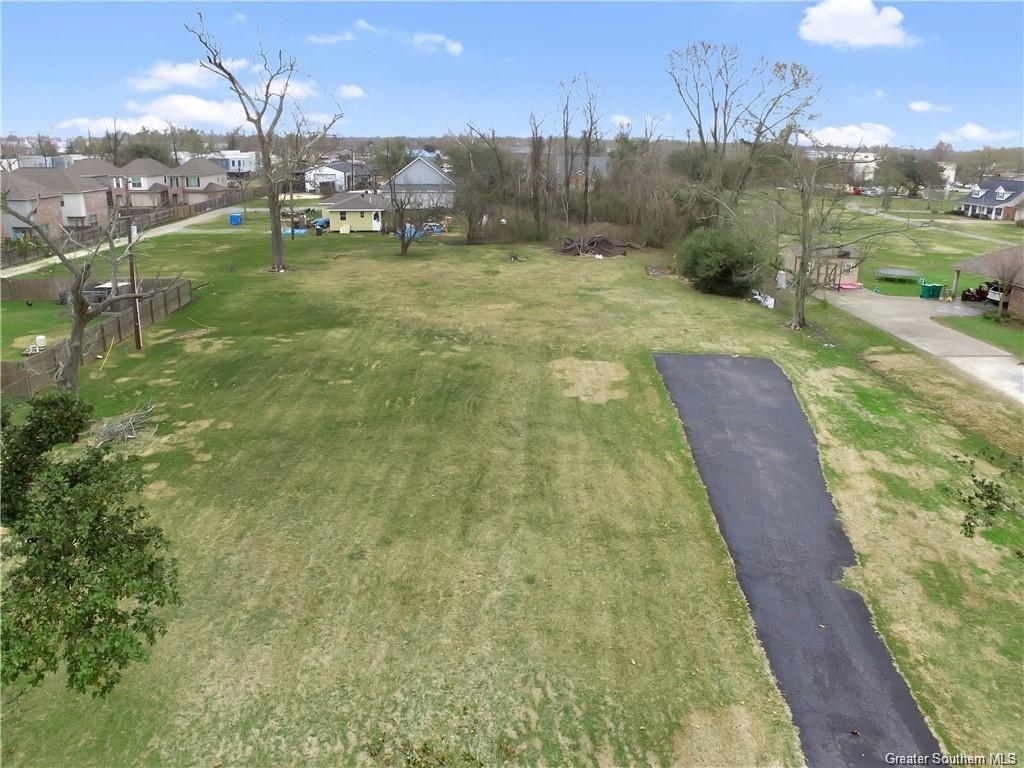 3619 Heard Road Lake Charles, LA 70605 - Photo 2 of 8