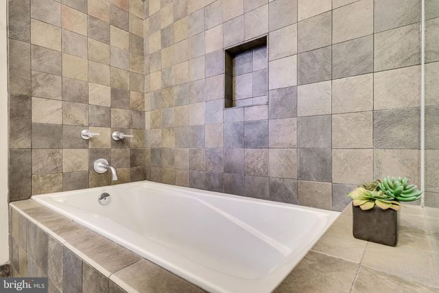 $791,000 | 4307 Bushie Court, Alexandria, VA 22312