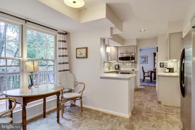 $791,000 | 4307 Bushie Court, Alexandria, VA 22312