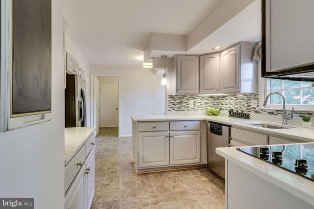 $791,000 | 4307 Bushie Court, Alexandria, VA 22312