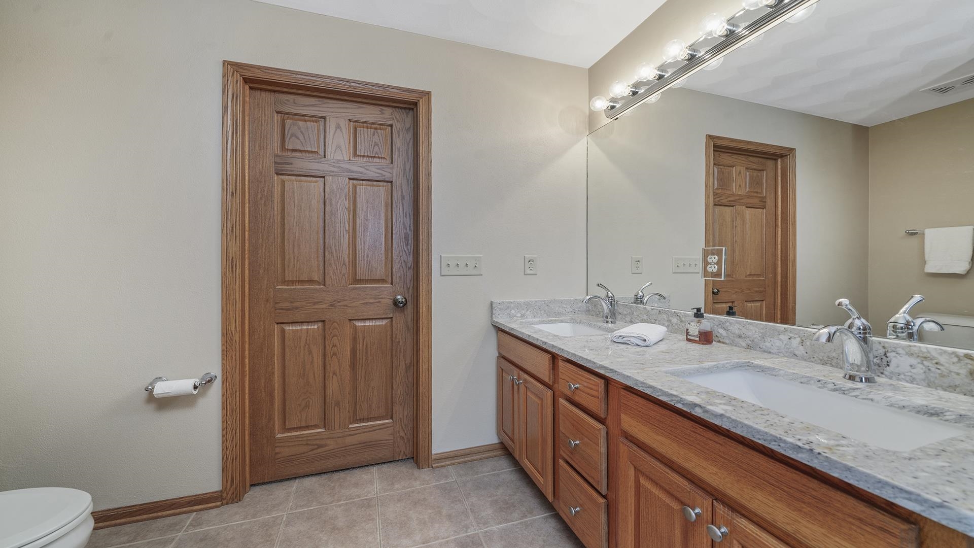 2590 3 Forks Road Belvidere, IL 61008 - Photo 14 of 29 Gallery Image 14
