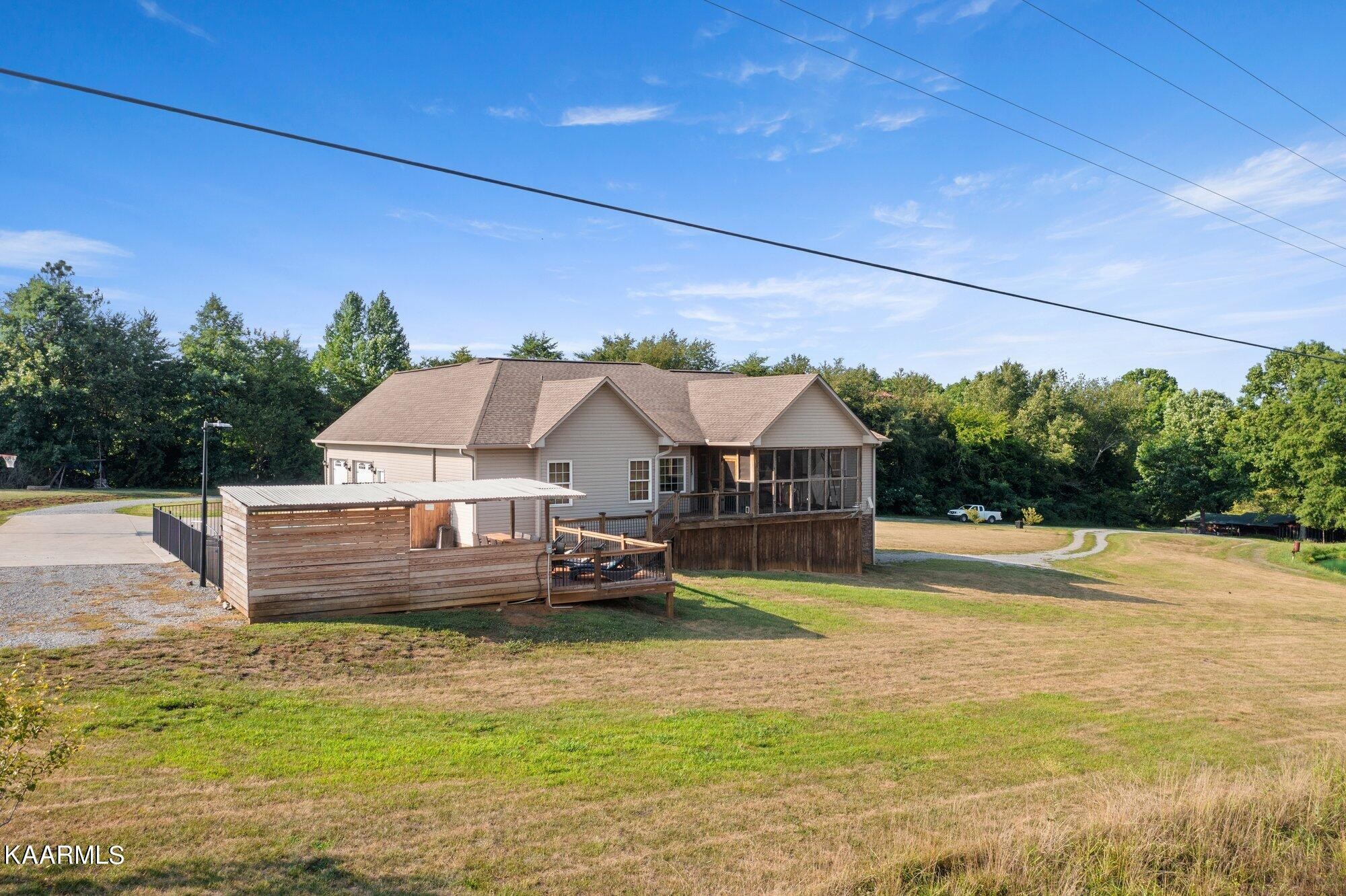 1310 Centerpoint Road Decatur, TN 37322 - Photo 5 of 48 Gallery Image 5
