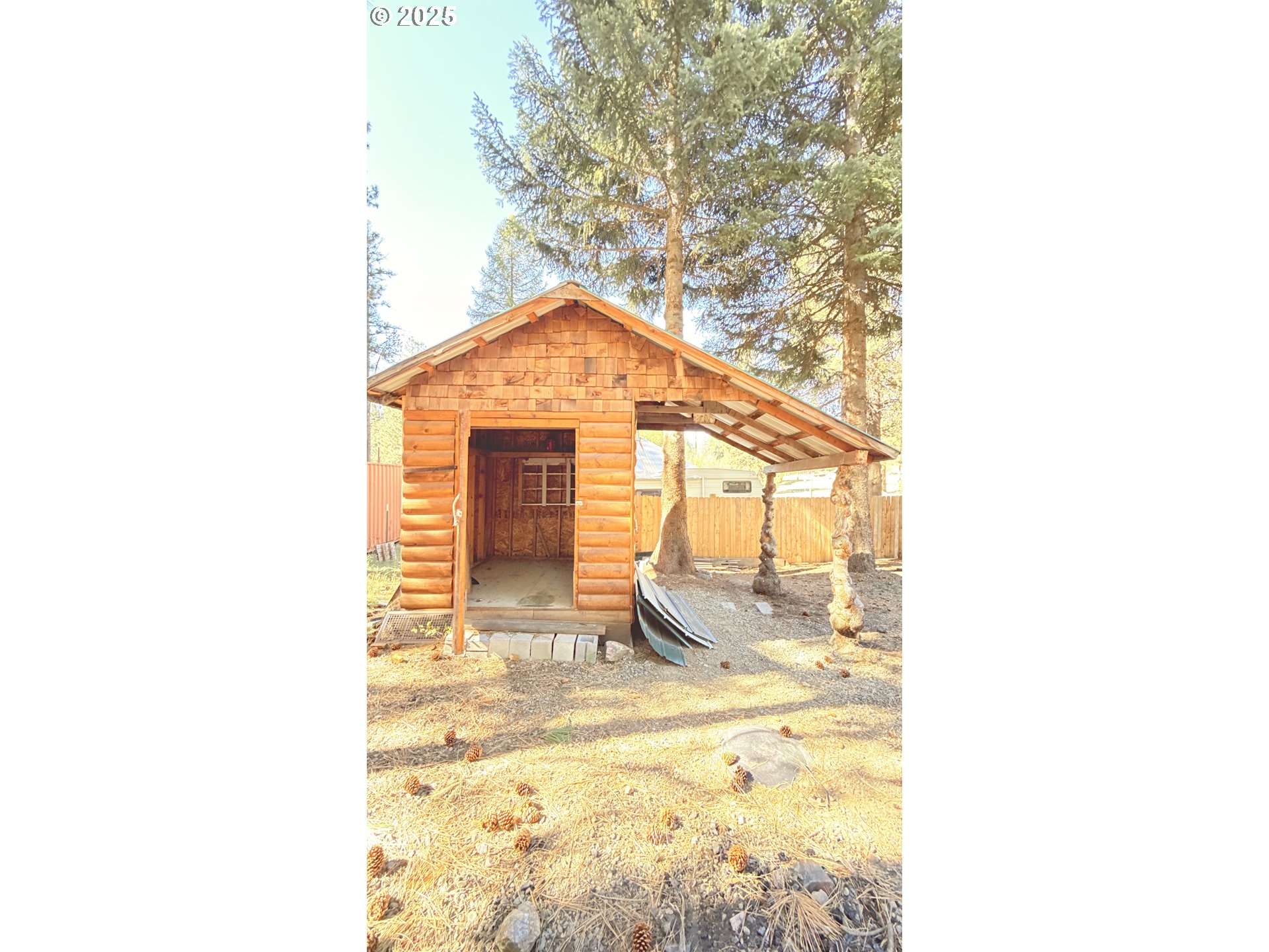 255 East North Street Sumpter, OR 97877 - Photo 15 of 20 a bathroom with a sink and a mirror