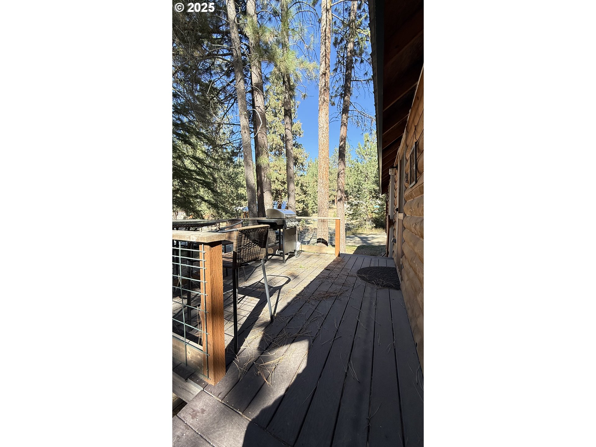 255 East North Street Sumpter, OR 97877 - Photo 20 of 20 a view of a balcony