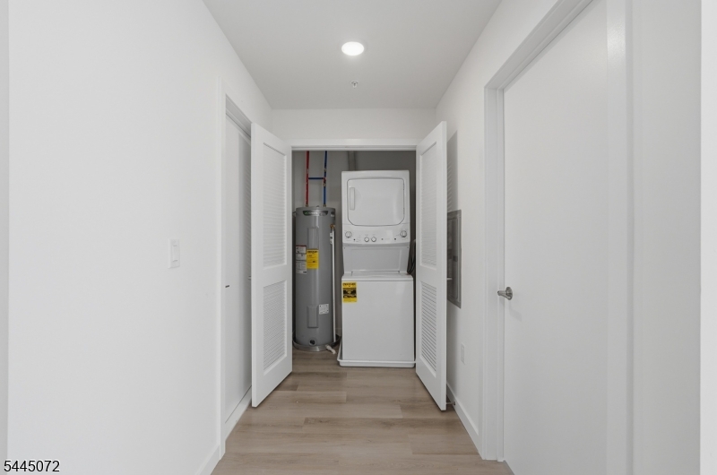 566 Springfield Avenue, Unit 202 Newark, NJ 07103 - Photo 10 of 11