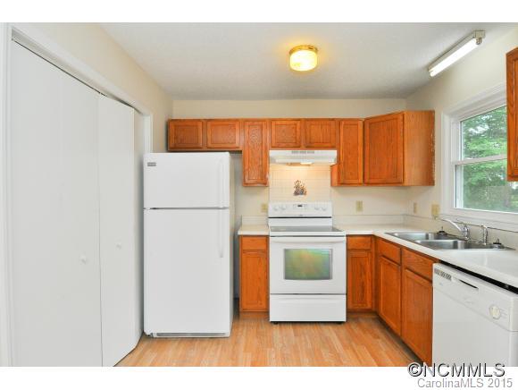 346 Deaverview Road Asheville, NC 28806 - Photo 7 of 21 Gallery Image 7
